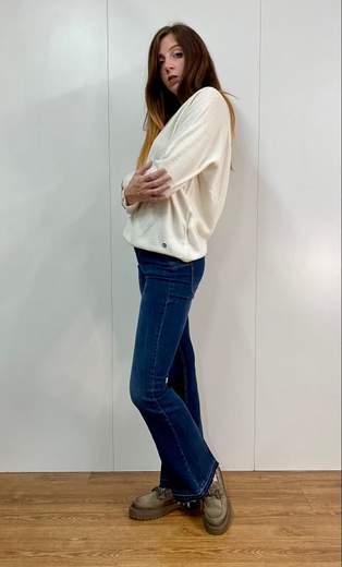 Maglia Girocollo In Cashmere Kartika