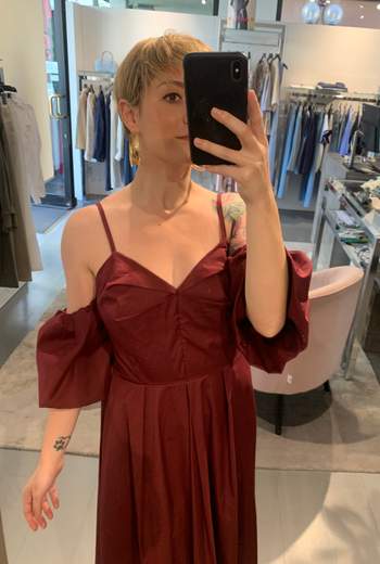 Vestito Sottoveste Con Maniche A Sbuffo InfinitoC