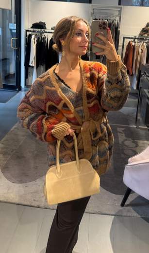 kartika GIACCA