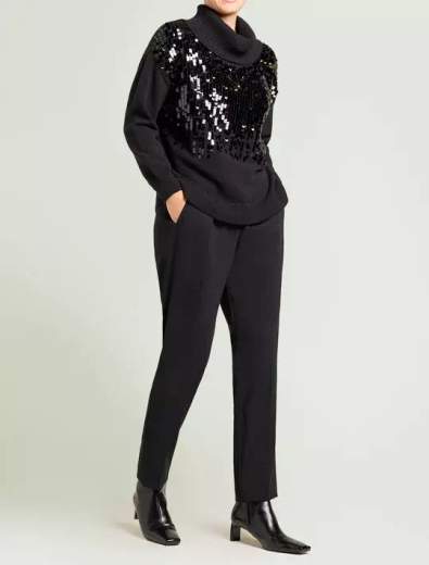 Luisa Viola M595L007967N