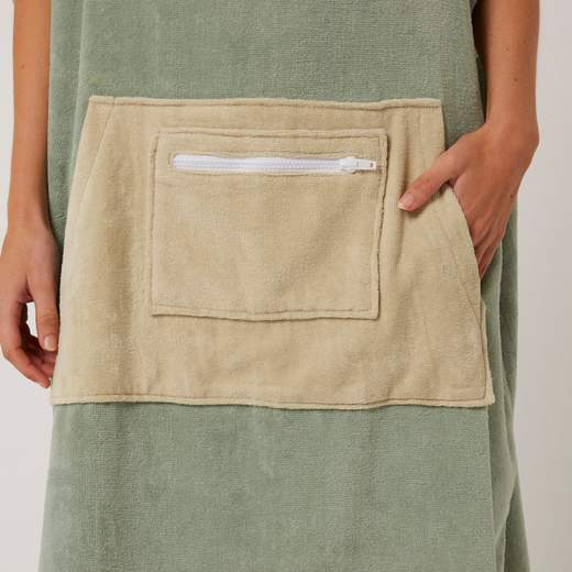 OCEAN&EARTH Ladies Day Dream Hooded Poncho