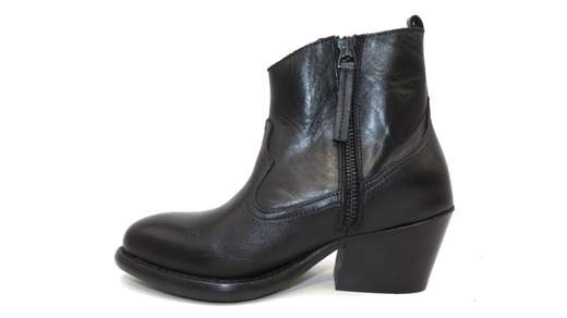 Stivaletto giovanile in pelle 24353