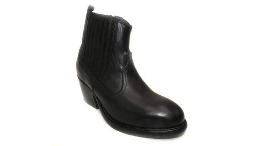 Stivaletto giovanile in pelle 24353