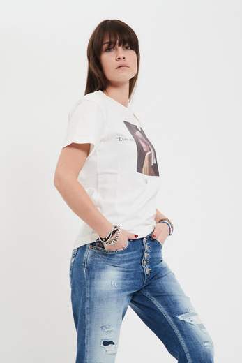 THROWBACK T-SHIRT SOFIA