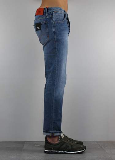 Pt05 Jeans
