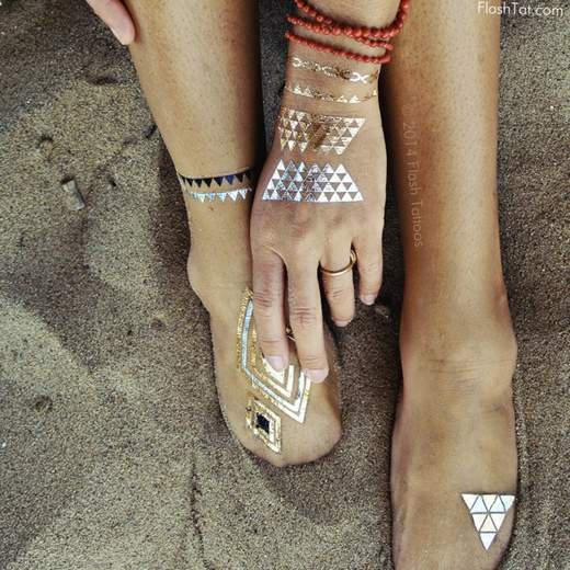 Flash Tattoo Tattoo
