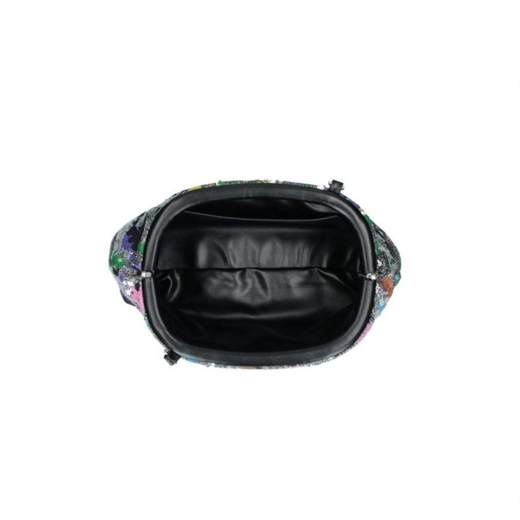 REBELLE R105 TX 0146