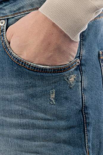 DIFFERENT JEANS UOMO