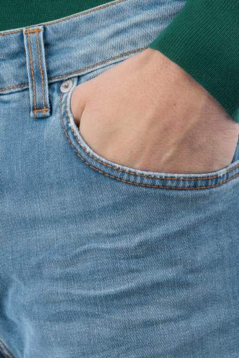 DIFFERENT JEANS UOMO