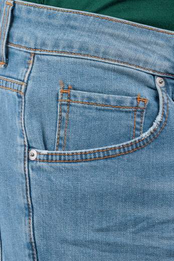 DIFFERENT JEANS UOMO