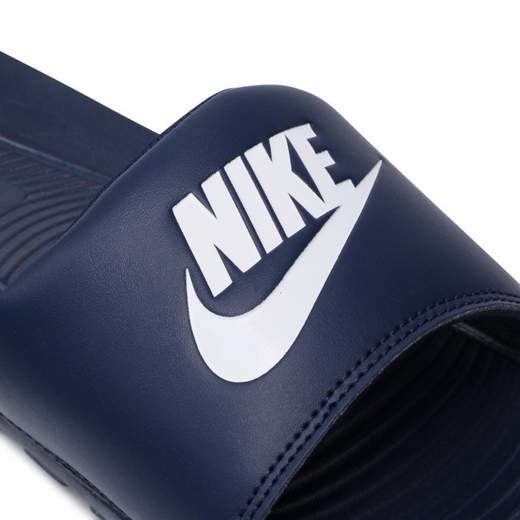 NIKE VICTORI ONE SLIDE