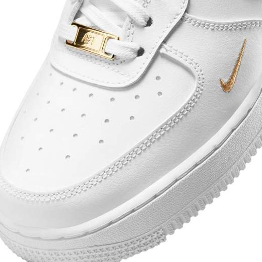 NIKE CZ0270-106
