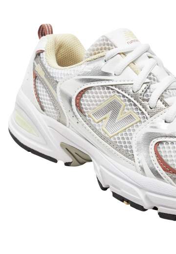 NEW BALANCE 530