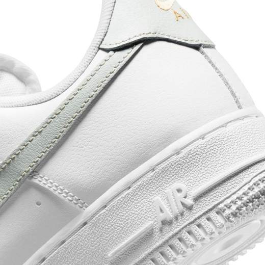 NIKE CZ0270-106