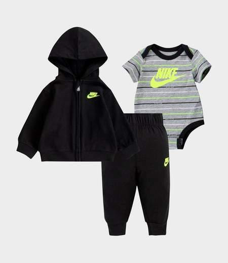 NIKE 3 PIECE SET