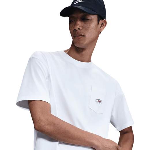 NIKE U NSW TEE M90 SNKR PTCH PKT