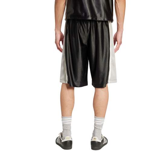 CUTLINE SHORT