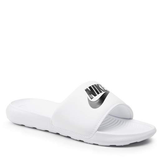 NIKE VICTORI ONE SLIDE