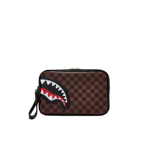 SPRAYGROUND SAWTOOTH SHARK IN PARIS TOILETRY BRICK