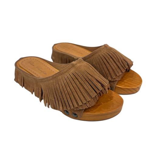 Claire Charlotte Ray