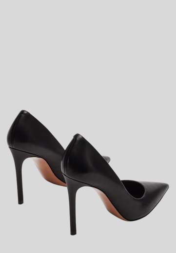 STEVE MADDEN Thrive