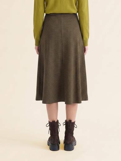 NIU' AW26413J211