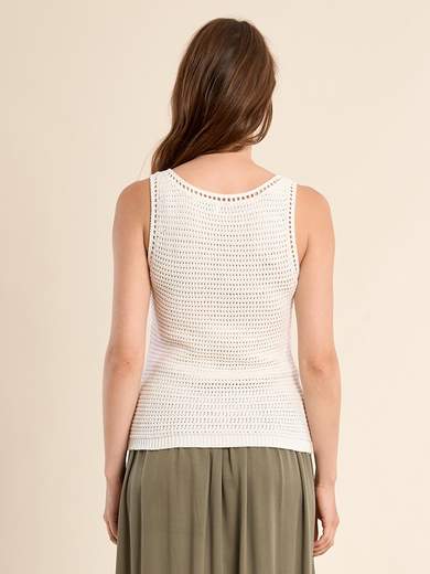 MOLLY BRACKEN N200EE