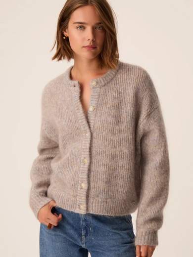 DES PETITS HAUTS AMBRE