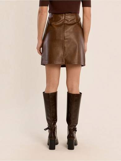 MOLLY BRACKEN T1910EN