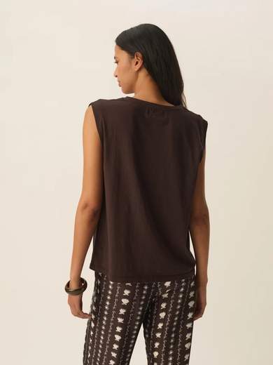 DES PETITS HAUTS ZAEBA