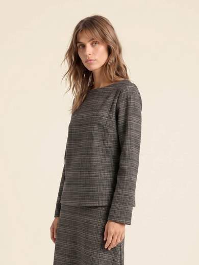 NIU' AW26516J210