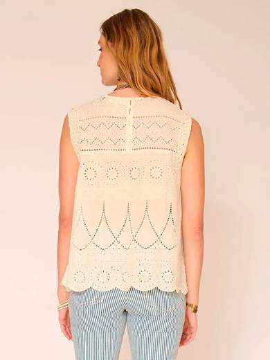 MKT STUDIO HADRIANPE25