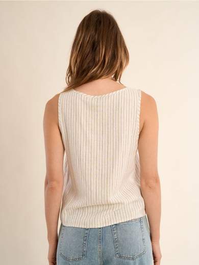 MOLLY BRACKEN G962EE