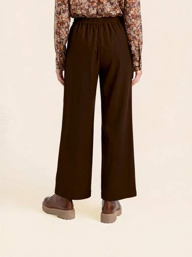 NIU' AW26211T241