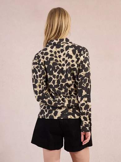 MOLLY BRACKEN N262DN