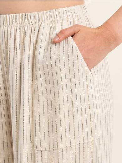 MOLLY BRACKEN G961EE