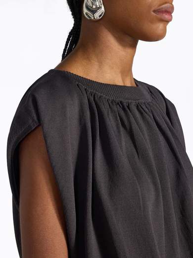 LIVIANA CONTI F6SA11