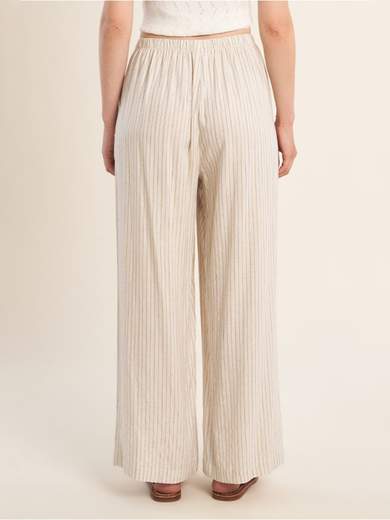 MOLLY BRACKEN G961EE