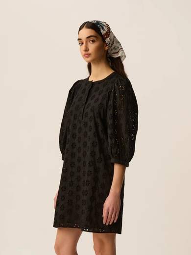 DES PETITS HAUTS SOPHOCLE