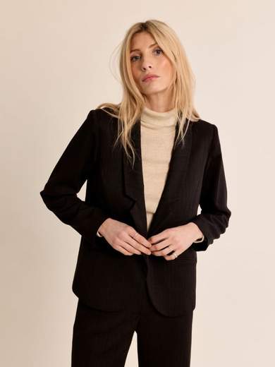 MOLLY BRACKEN T1002AEN