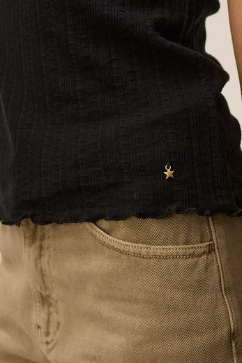DES PETITS HAUTS GRIGRI