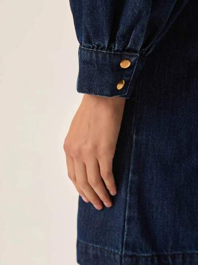 DES PETITS HAUTS LAIS