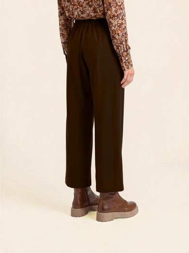 NIU' AW26211T241