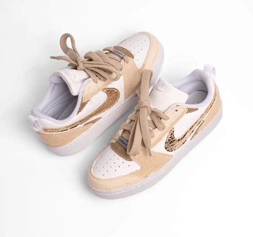 NIKE BY SEDDYS NIKE COURT BOROUGH CANAPA