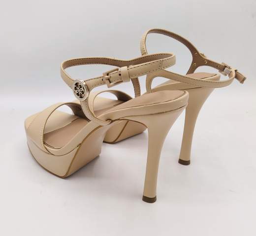 GUESS HENDORA