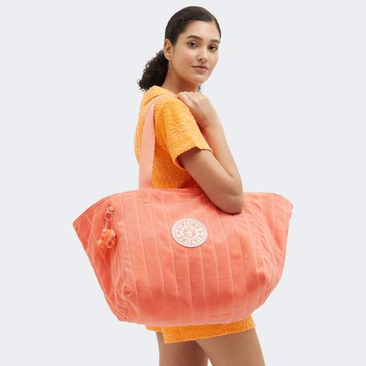 KIPLING NAOMI FC