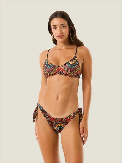 4GIVENESS Top  126WBWBK5556