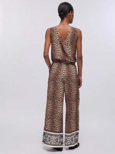 LIU JO VA6050TS123 suit