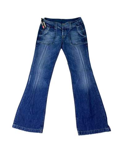 DIESEL Hipper Jeans a zampa