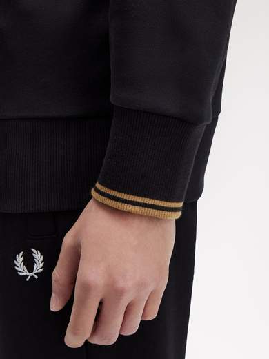 FRED PERRY M3574